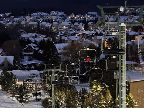 Skiing at Blue Mountain